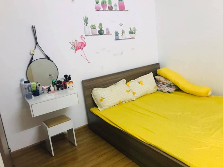 Bán nhà phố Hồ Tùng Mậu, 37m2x5T nhỉnh 3 tỷ ô tô cạnh nhà
