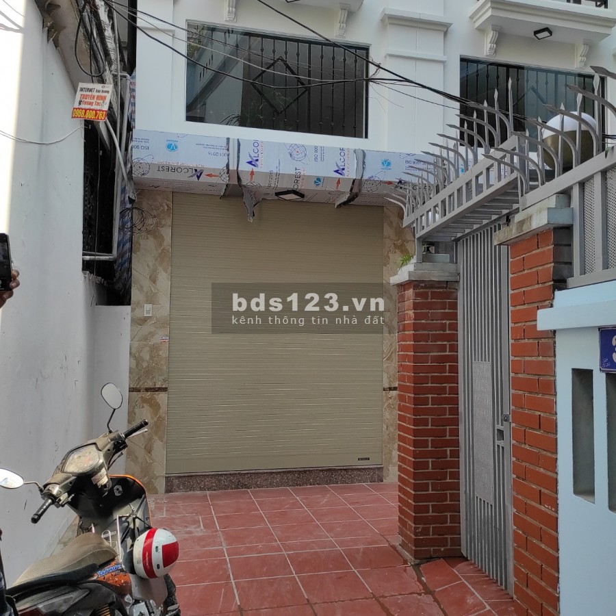 Bán nhà Đông Thiên nhà xây 5 tầng mới cóng ngõ rộng. 3m, dt 33m2, giá 2.85. tỷ