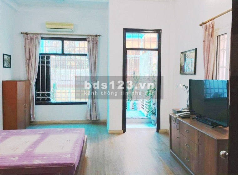 Nhỉnh 3 tỷ, có ngay nhà Nguyễn Văn Cừ, 5 tầng, dt 40m2, giá 3.9 tỷ, thương lượng