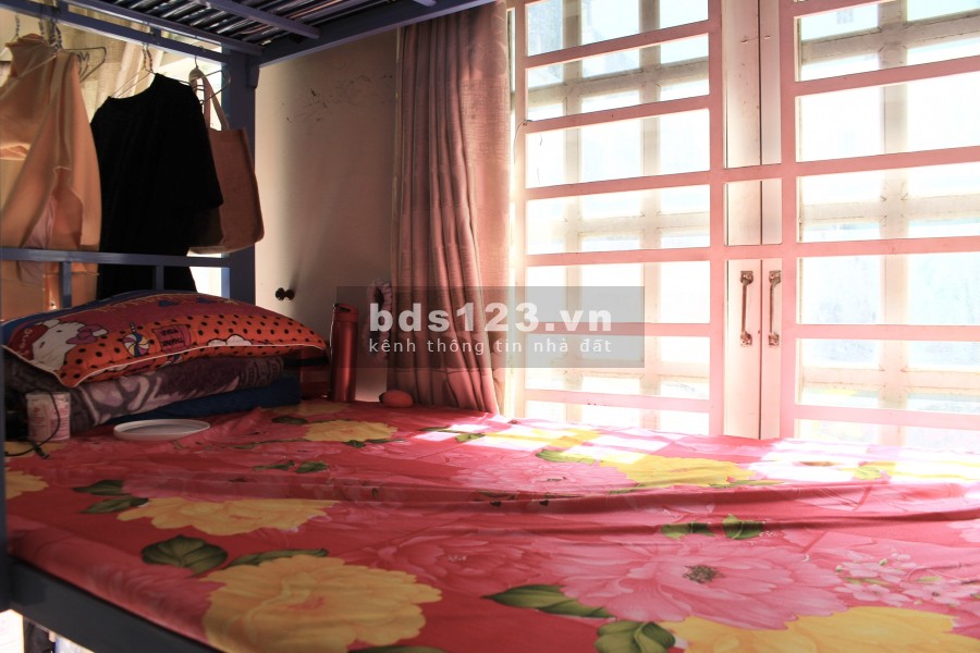 Tìm Nữ ở ghép KTX gần Sân Bay đường Huỳnh Lan Khanh