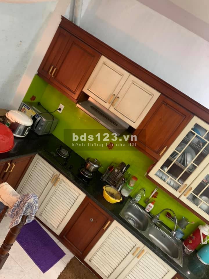 Bán nhà Lê Văn Lương 30m2 x 5 tầng, Ô tô đỗ cổng. Giá nhỉnh 2 tỷ
