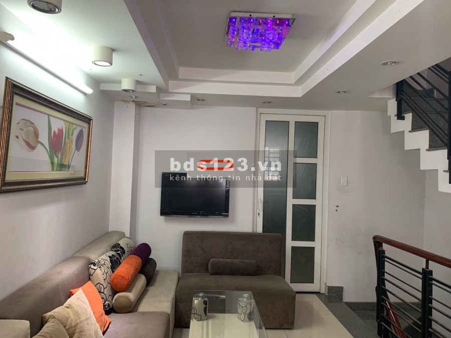 HXH Dương Quảng Hàm 4x13m, trệt, lửng, 3lầu. chỉ 16tr.