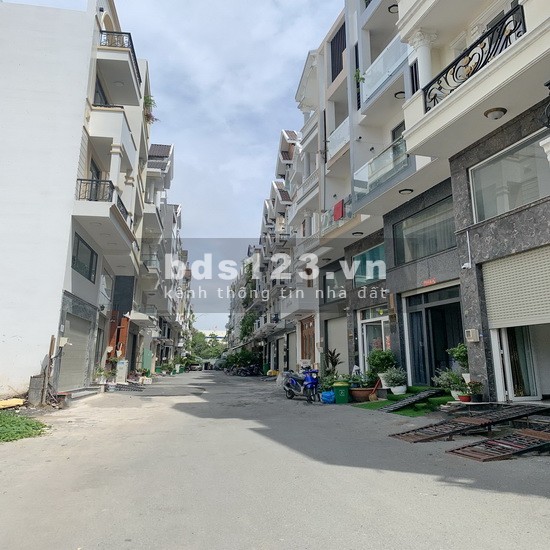Đất Mặt Tiền Đường Số 2, Hoàng Quốc Việt, p. Phú Mỹ, Quận 7