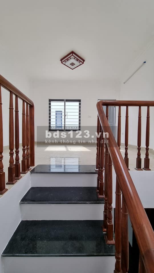 Phố Vip Đào Tấn, nhà mới ở luôn, giá 4.5 tỷ, có thương lượng