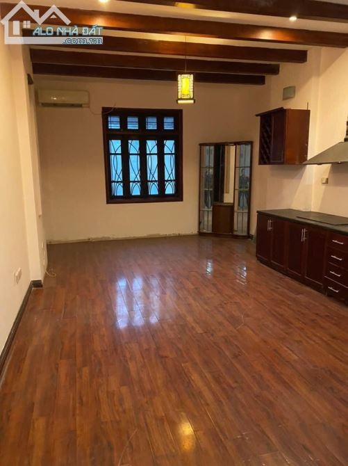 Bán nhà Phố Nguyễn Thị Định, Quận Cầu Giấy 50m2, 5 tầng ô tô, KD-MT lớn, chỉ 8.8 tỷ