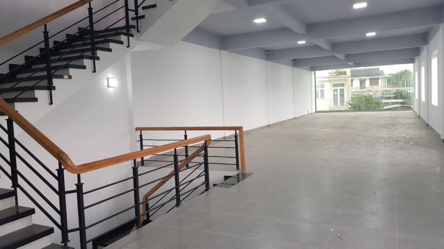Cho thuê nhà kho 1 trệt 2 lầu, diện tích sử dụng 588m2 Nguyễn Kim Cương , Củ Chi