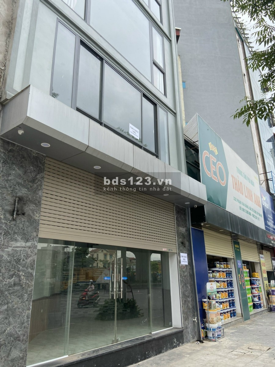 Cho thuê cả căn nhà 5 tầng mặt phố vị trị đẹp đường Phạm Văn Đồng giá thỏa thuận