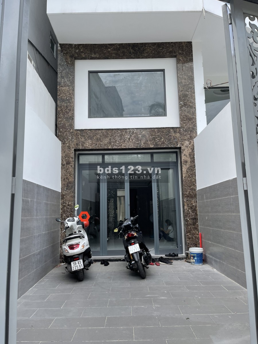 Mặt Tiền Nguyễn Trung Trực mới 100%: 4x17m trệt, lửng 5lầu thang máy.