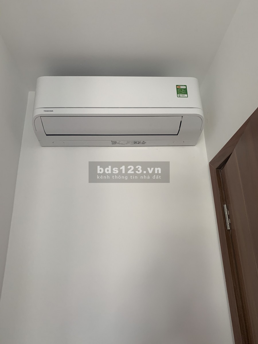 Cho thuê chung cư Cityland Park Hills 2PN 2WC view hồ bơi lầu cao thoáng mát