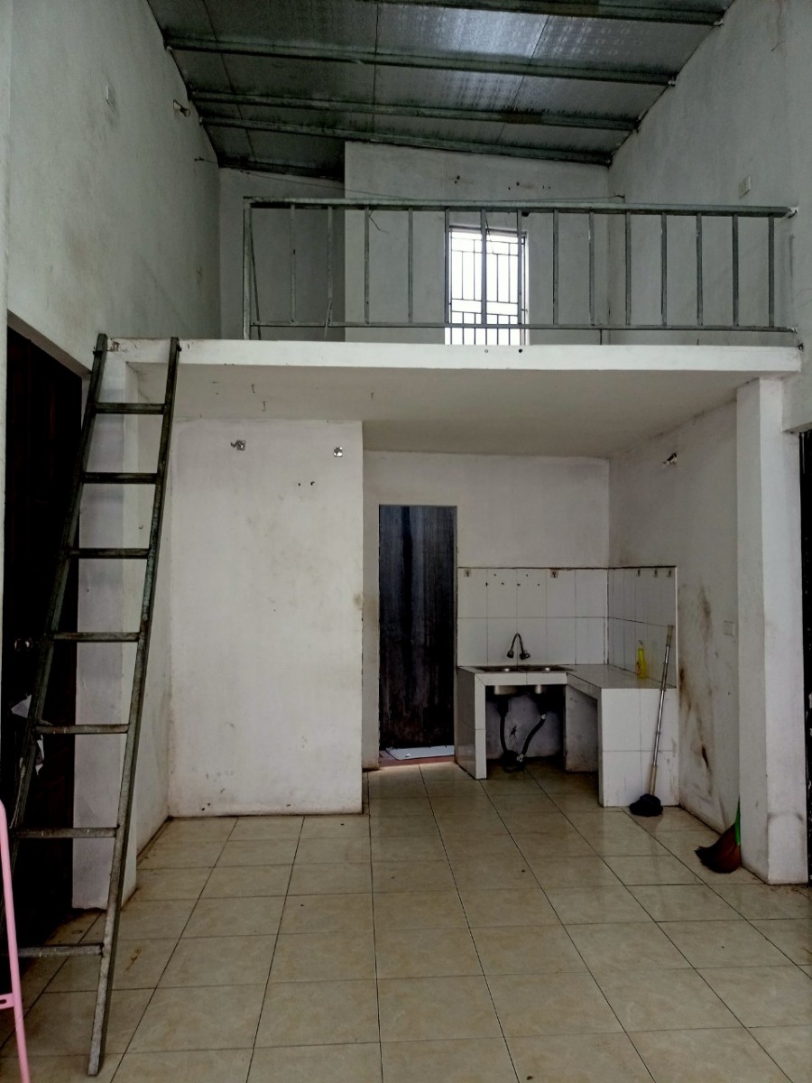 Cho thuê cửa hàng ngay ngã 3 ngõ 67 và phố Nam Dư, Lĩnh Nam Hoàng Mai, Hà Nội.