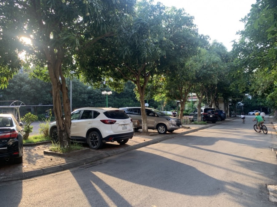 Bán nhà vườn liền kề khu đô thị Việt Hưng – Long Biên