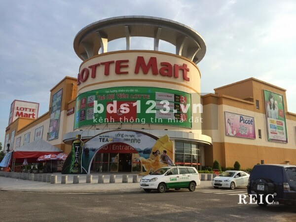 Bán đất Thuận An diện tích 109m2, giá 3tỷ180tr, nằm ngay sau siêu thị Lotte Mart
