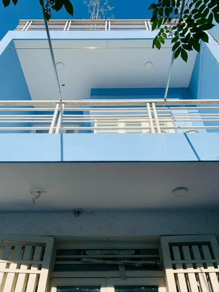 Bán gấp nhà 5x20m, hẻm 7M, 3 tầng BTCT, chỉ 11.8 tỷ, Gò Dầu, Tân Phú