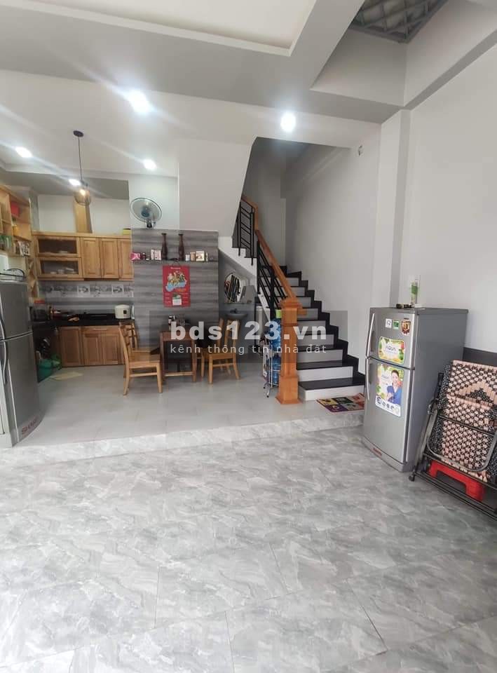 Nợ Nhiều Bán Gấp Nhà Thống Nhất 72 m2 (4x18), 4 lầu nhỉnh 6Tỷ.