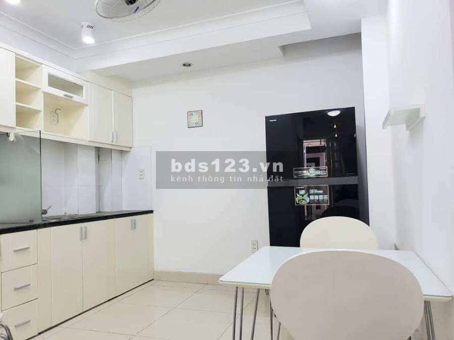 Bán nhà mặt tiền đường Trần Thủ Độ, không lộ giới không lỗi phong thủy, giá 8 Tỷ