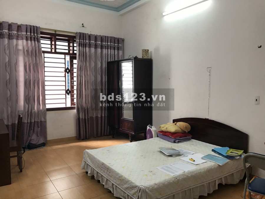Bán nhà đường Hoàng Quốc Việt, TP HD, 65.8m2, mt 4m, 4 tầng, 4 ngủ, gara ô tô, đường đôi 20m, giá tốt