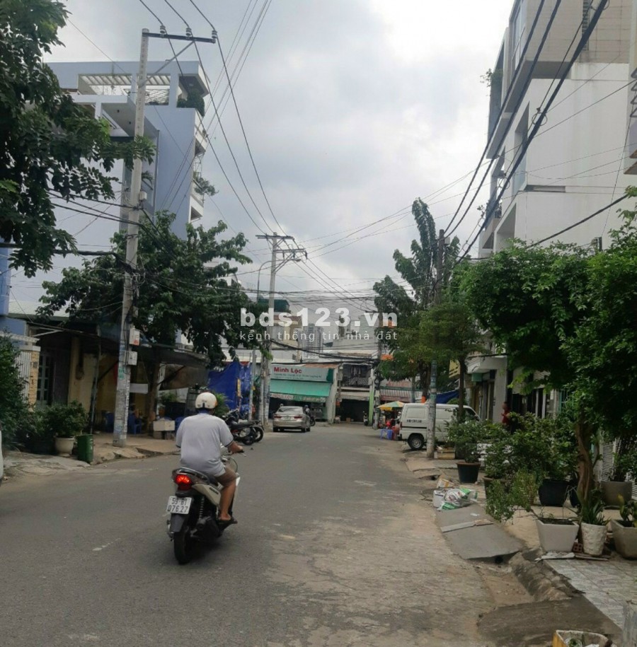 Việc gấp, cần bán miếng đất 87.7m2 tại Tân Xuân, giá 920Tr, shr.