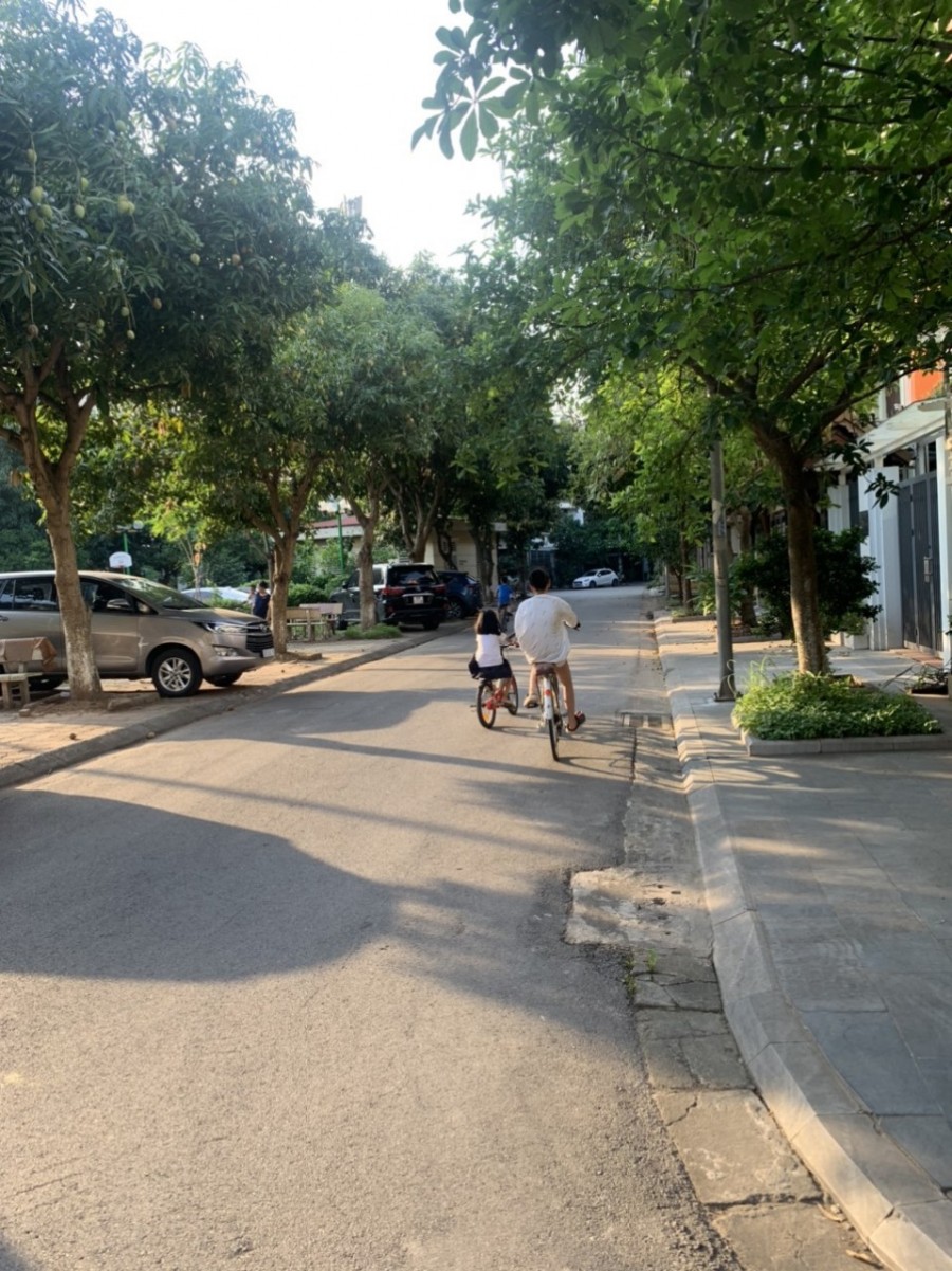 Bán nhà vườn liền kề khu đô thị Việt Hưng – Long Biên