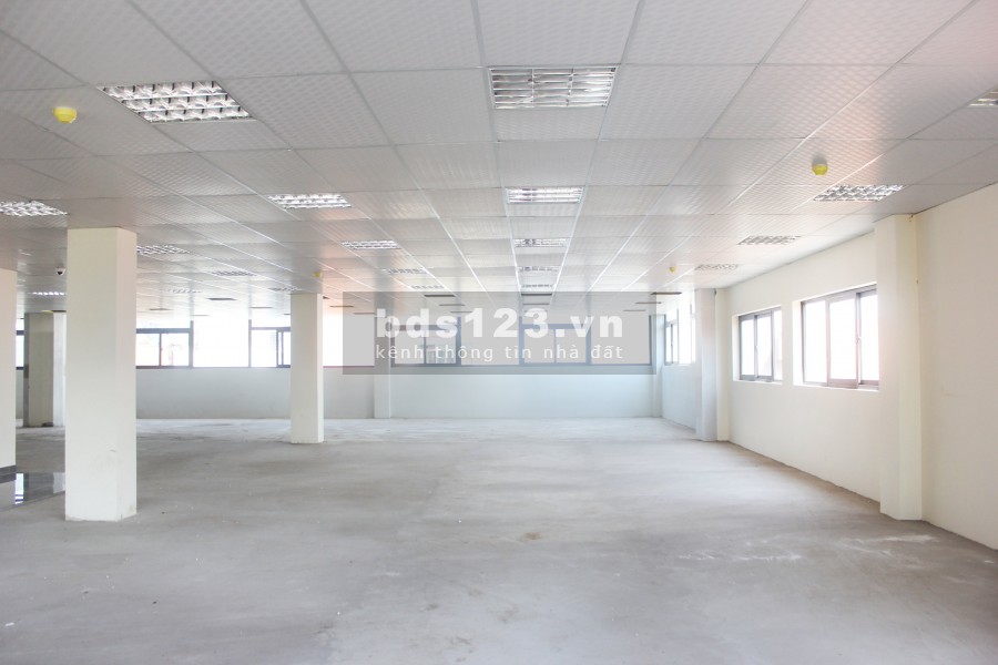Cho Thuê Văn Phòng Bcons II, Vị trí thuận lợi, diện tích hầm rộng