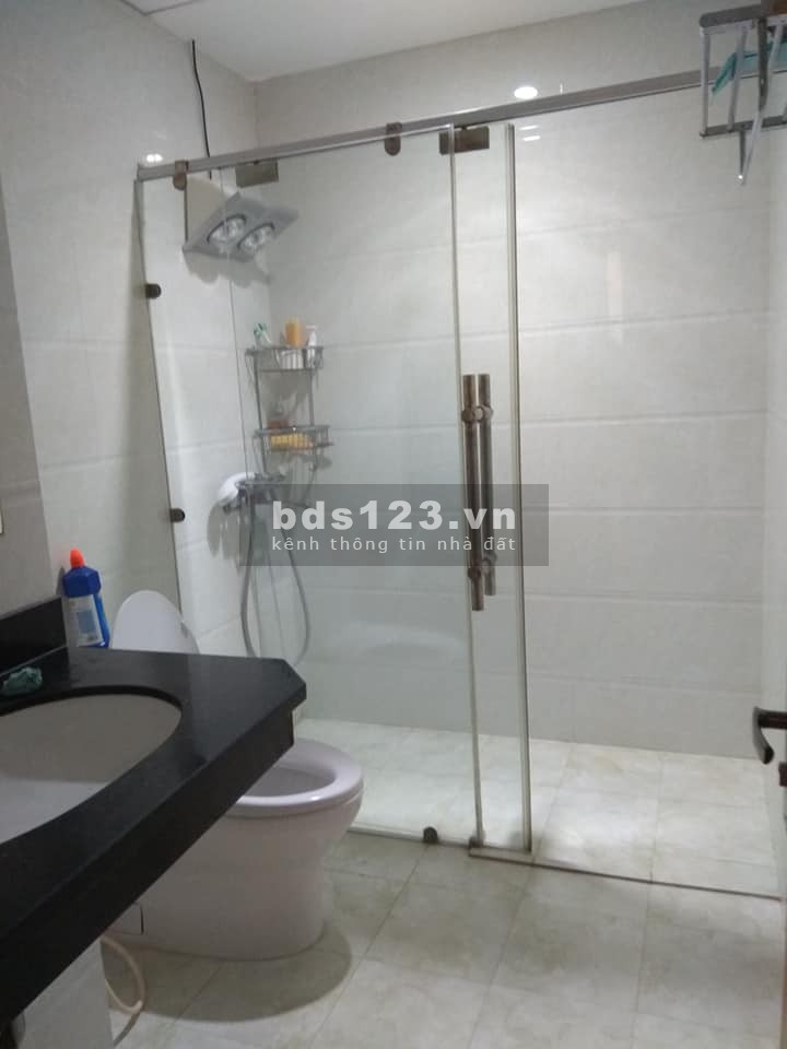 Bán căn góc 134m2 thiết kế 3PN tại CT2A Nghĩa Đô cạnh Starlake
