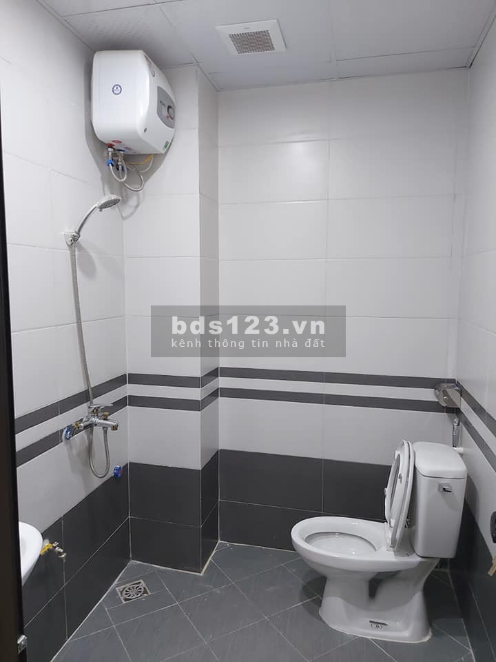 Nhà mới koong, nội thất xịn xò, cách oto 30m, 37m x 5 tầng x 4,8m
