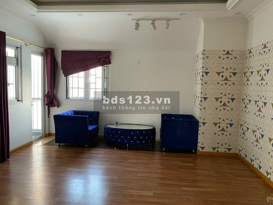 Cho thuê nhà 5x25 Có sân oto Hẻm xe hơi QL13