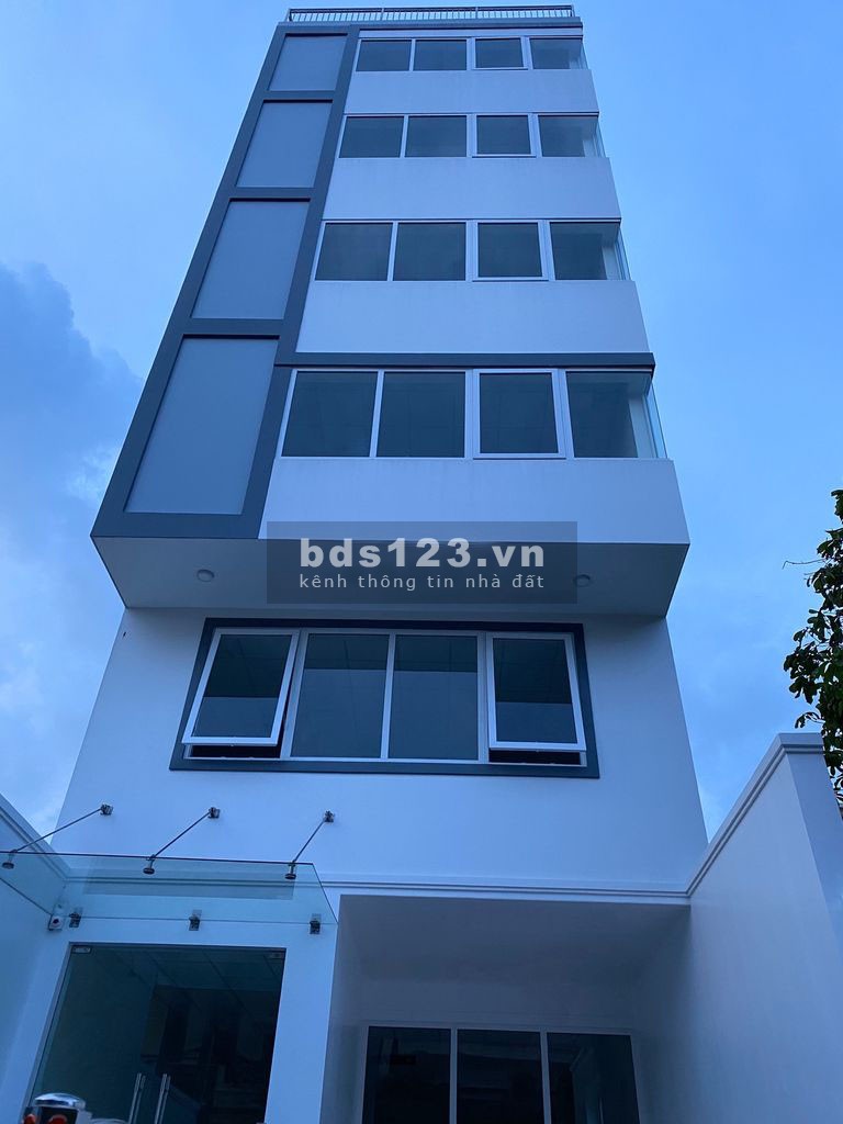 Văn phòng 6mx30m, hầm trệt 5 tầng đúc, thang máy mới 10% Thảo Điền, Quận 2