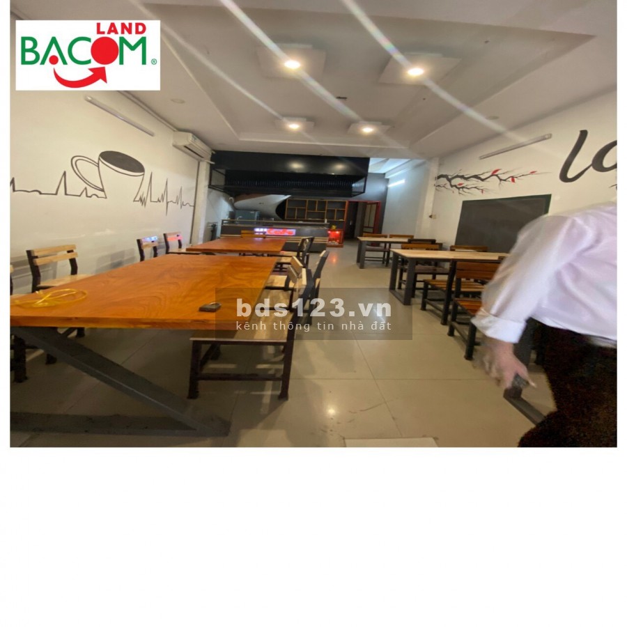 Bán nhà. mặt tiền đường Đồng Khởi ngay gần bệnh viện tỉnh giá 16 tỷ