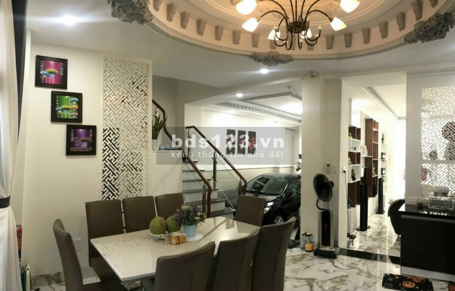 Nhà Mặt Tiền Lâm Văn Bền, Q7 :Diện tích 105m2