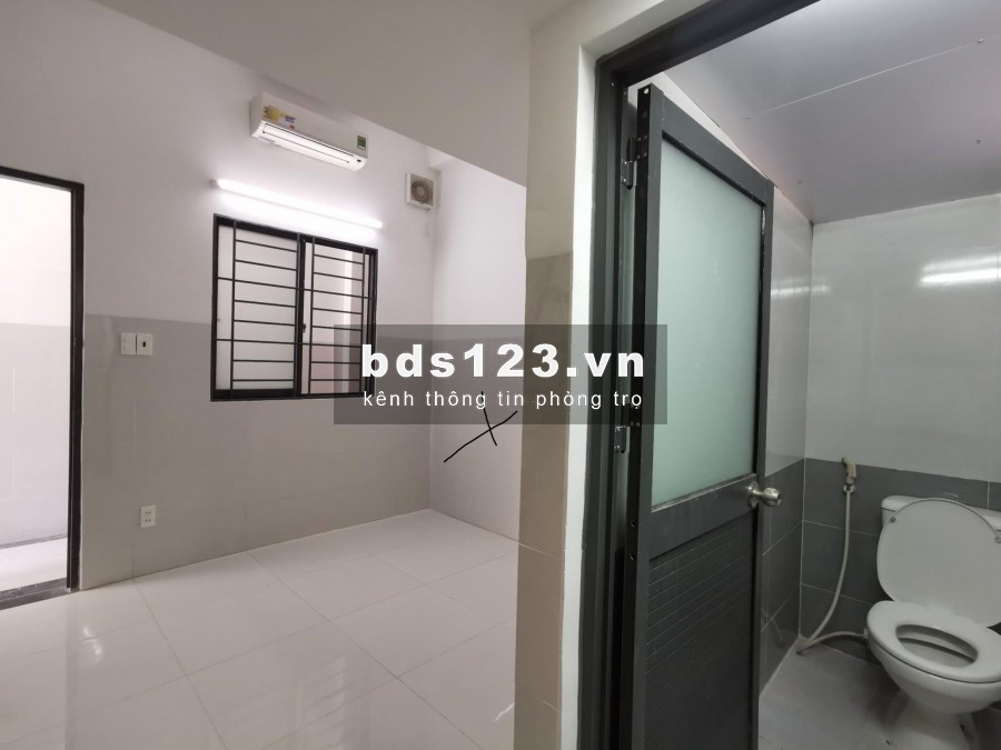 Phòng Trọ Bình Dân Sạch Sẽ, Có Gác Gía Rẻ ở Bình Tân