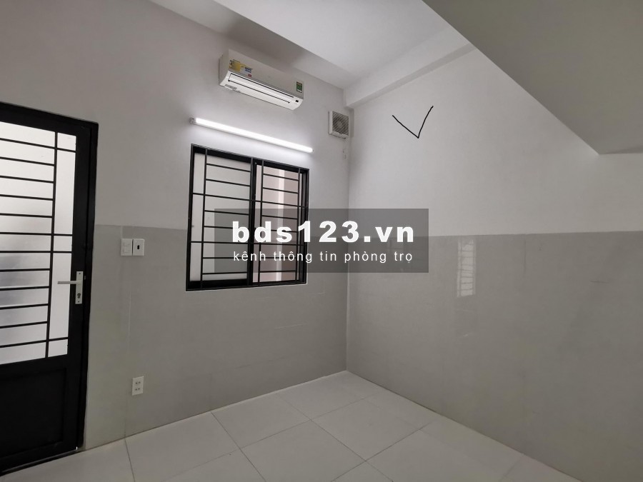Phòng Trọ Bình Dân Sạch Sẽ, Có Gác Gía Rẻ ở Bình Tân