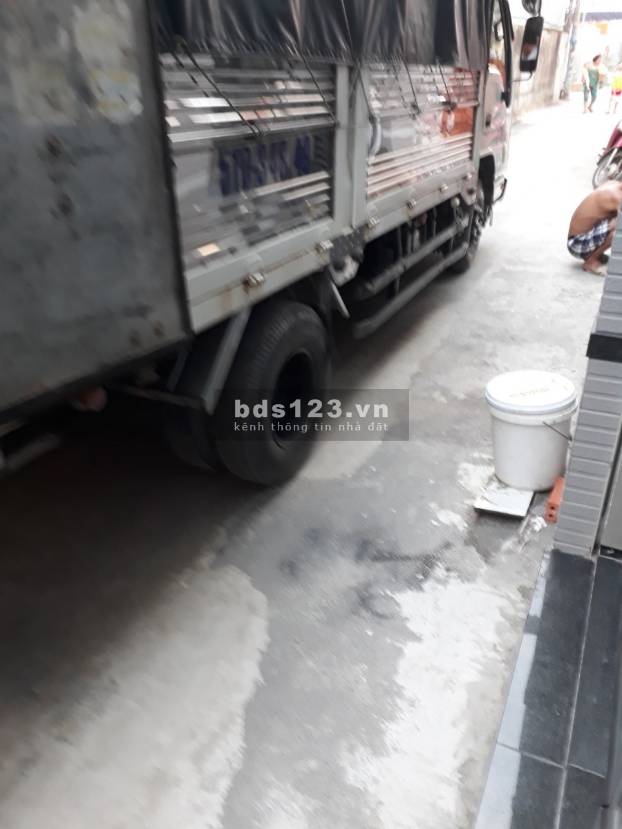Bán nhà 1 trệt 2 lầu đường số 12 Hiệp Bình Phước TP. Thủ Đức gần QL 13