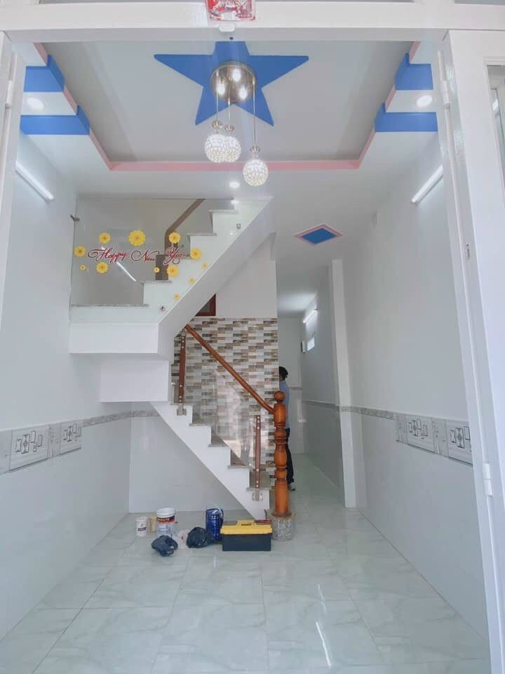 Nhà mới đẹp mặt tiền hẻm 8m Hẻm 96 Đào Tông Nguyên, Nhà Bè, 2 lầu 4PN