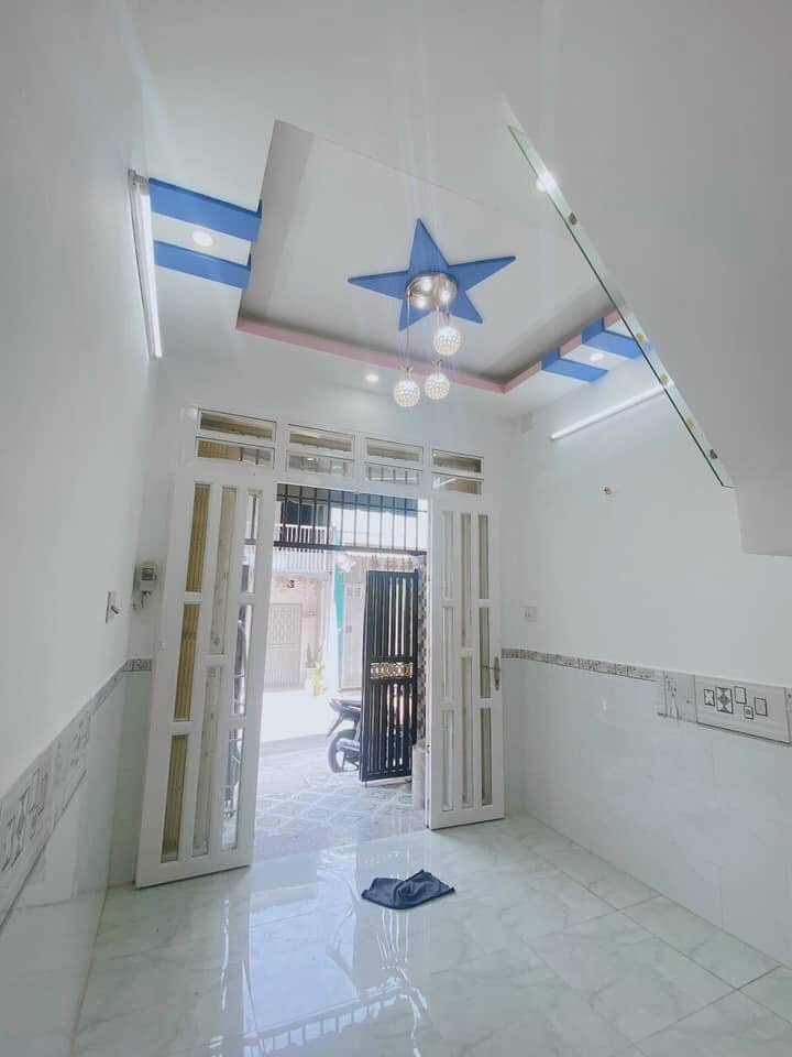 Nhà mới đẹp mặt tiền hẻm 8m Hẻm 96 Đào Tông Nguyên, Nhà Bè, 2 lầu 4PN