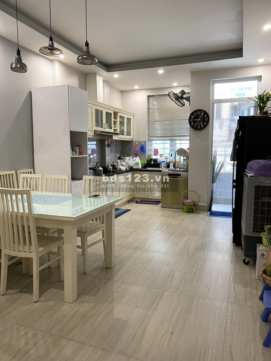 Biệt thự Bình Lợi, 120m2, Trệt 3 lầu nhà mới full Nội Thất cao cấp.