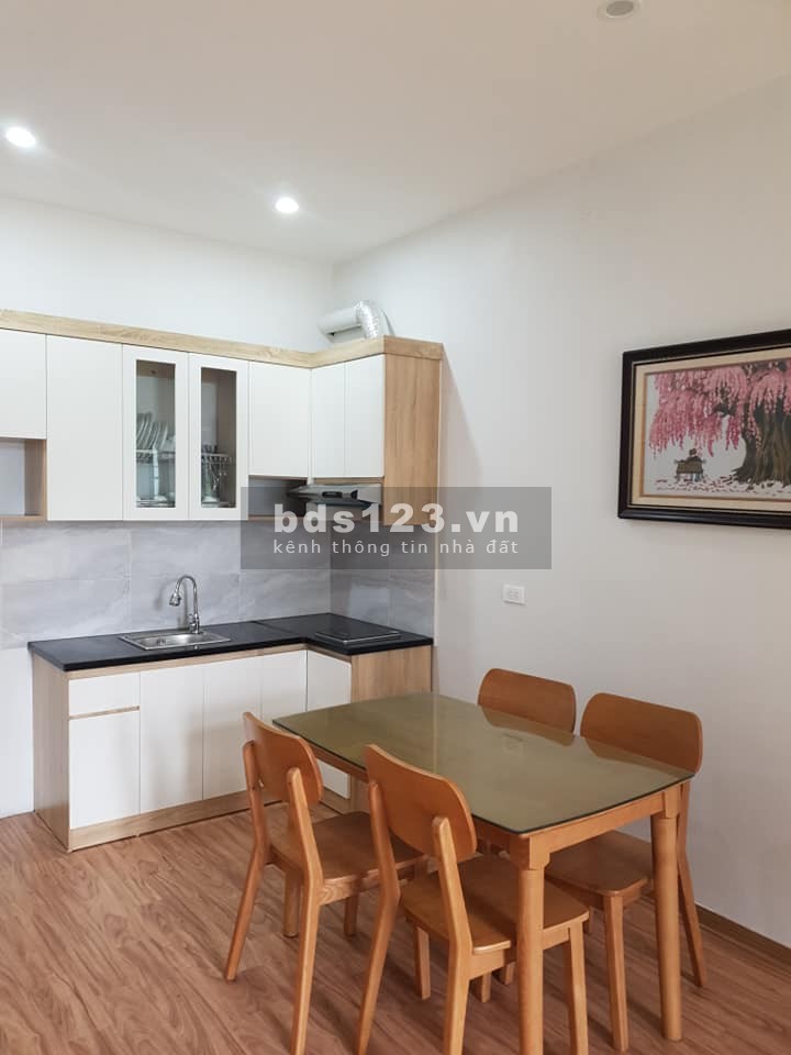 Ba Đình, Ga ra ô tô, 80mx5 tầng thang máy, hiện đại 12 tỷ