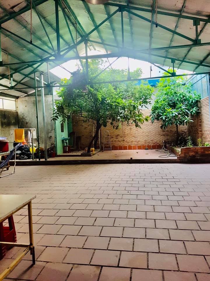 Bán Nhà Giá Rẻ Huỳnh Tấn Phát Thị Trấn Nhà Bè 247m2 (18.6x10/14m) 9.2 tỷ Phân Lô Lh 0398586675