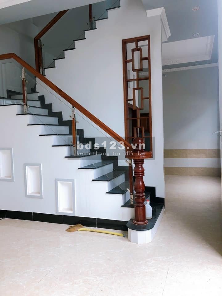 Nhà Bán Dành Cho Công Nhân 650 Triệu Đinh Đức Thiện, Bình Chánh