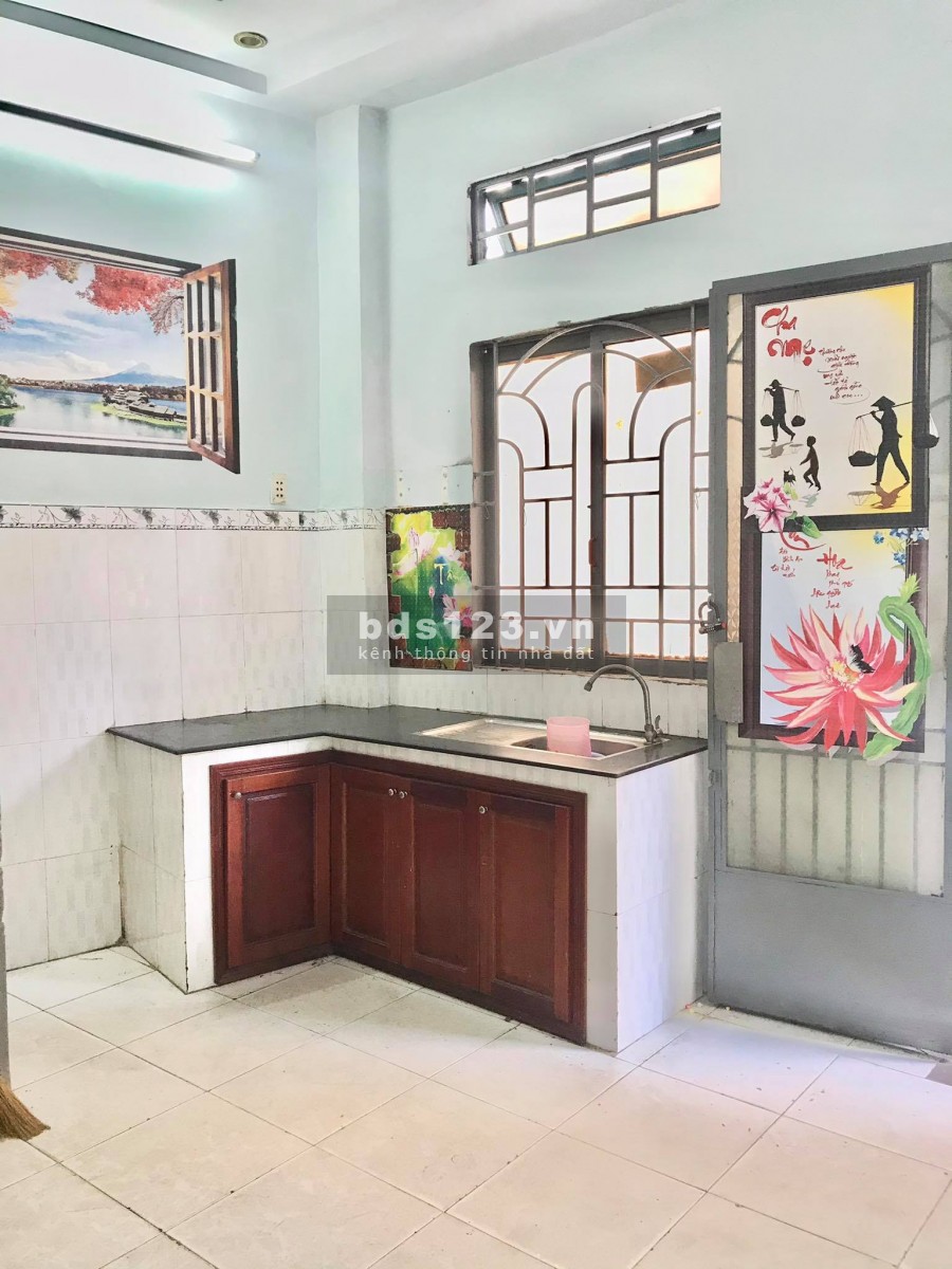 Bán nhà mới xây mặt tiền đường Quang Trung, phường 14, Quận Gò Vấp, dt 30m2, giá 2.5 tỷ