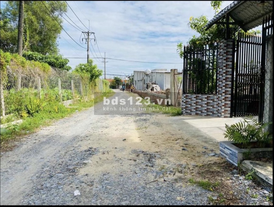 Đất vườn Củ Chi giá rẻ vị trí đẹp 766m2 1ty230 sổ hồng riêng công chứng ngay