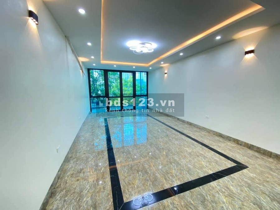 Liền kề biệt thự Văn Phú bán như tặng người thân trong mùa dịch