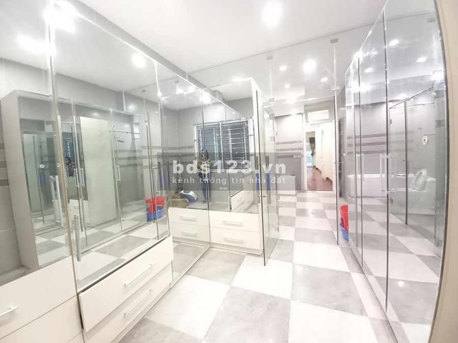 Bán nhà mặt ngõ oto tránh, đường Láng Hạ, 5 tầng, 60m2 - 10 tỷ