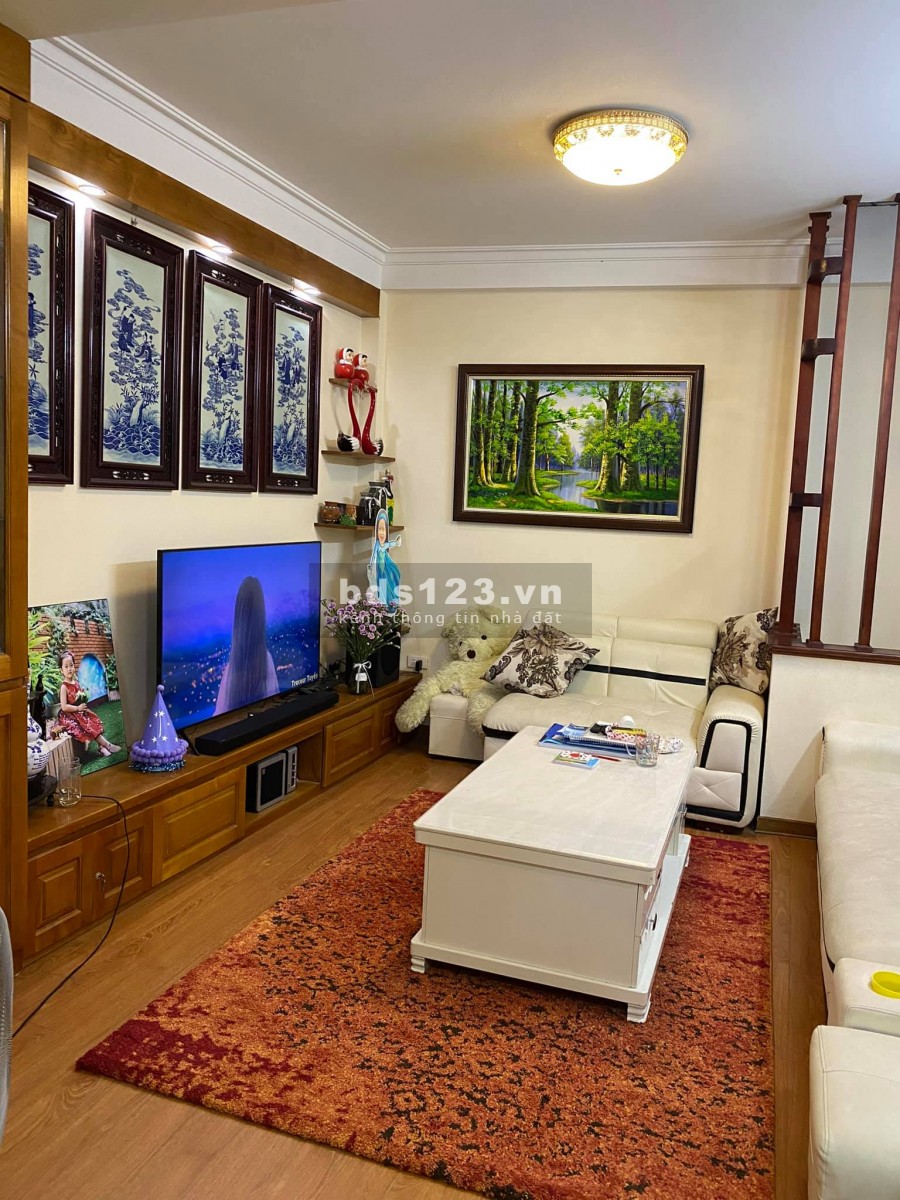 Nhà lõi Hà Đông Siêu đẹp ô tô đỗ cửa, 5 tầng giá nhỉnh 4 tỷ
