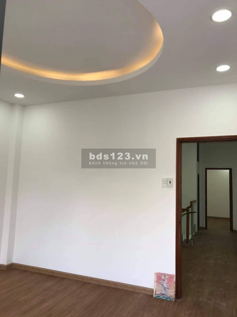 Nhà đẹp vào ở ngay, 62m2 BTCT, HXH, Âu Cơ, P 10, Tân Bình. Giá 6 tỷ