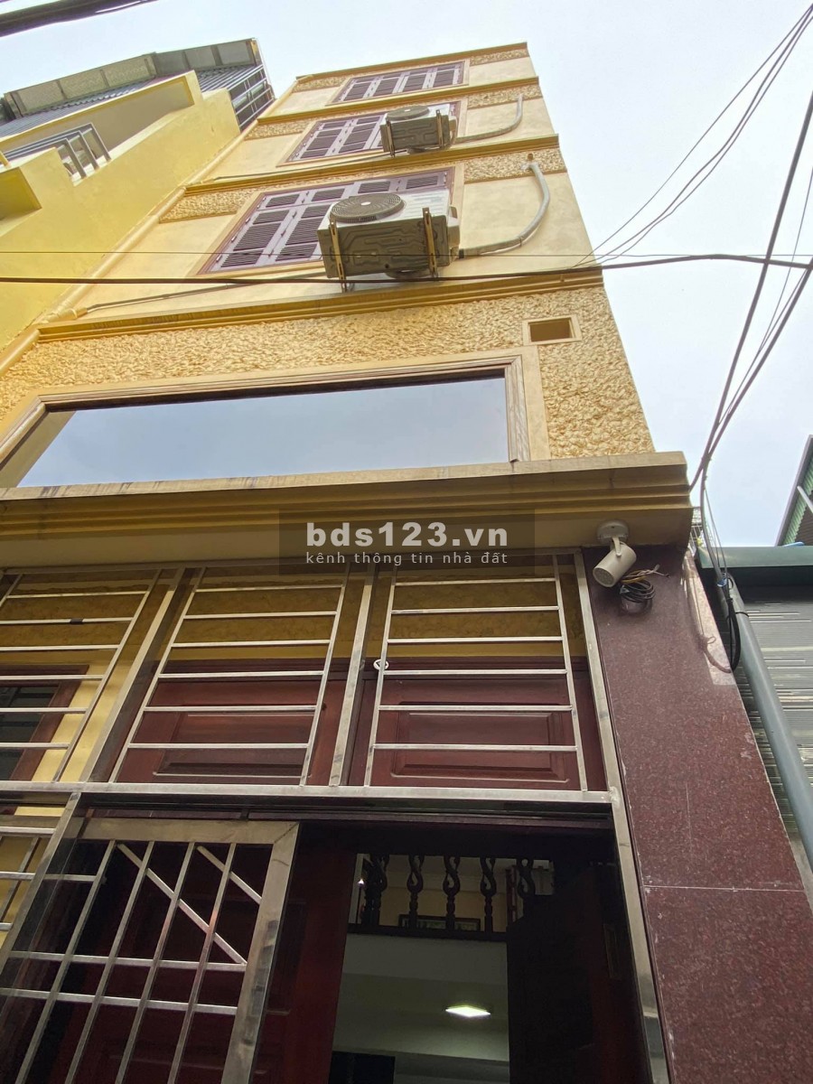 Nhà lõi Hà Đông Siêu đẹp ô tô đỗ cửa, 5 tầng giá nhỉnh 4 tỷ