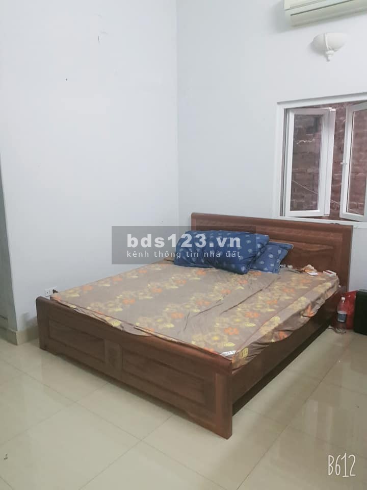 Nhà Bồ Đề ngõ ô tô tránh 61m x 5,5m mặt tiền giá 7.1 tỷ, sổ chính chủ