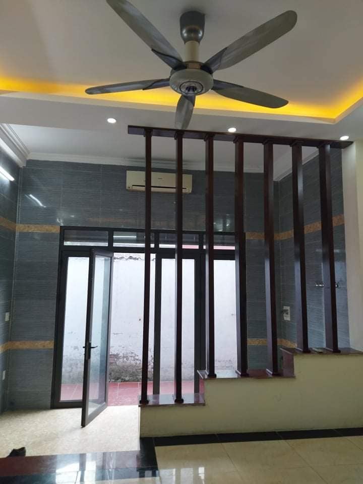 Bán nhà đẹp Bùi Xương Trạch, Thanh Xuân, mặt phố tương lai, lô. góc 10m ra o tô, dt 40m, chỉ 3.85 tỷ