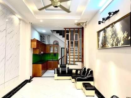 Bán Nhà Trần Khát Chân ô tô đổ cửa 31-35T2, 5 Tầng, 3.5mt giá 3.95 tỷ Hai Bà Trưng