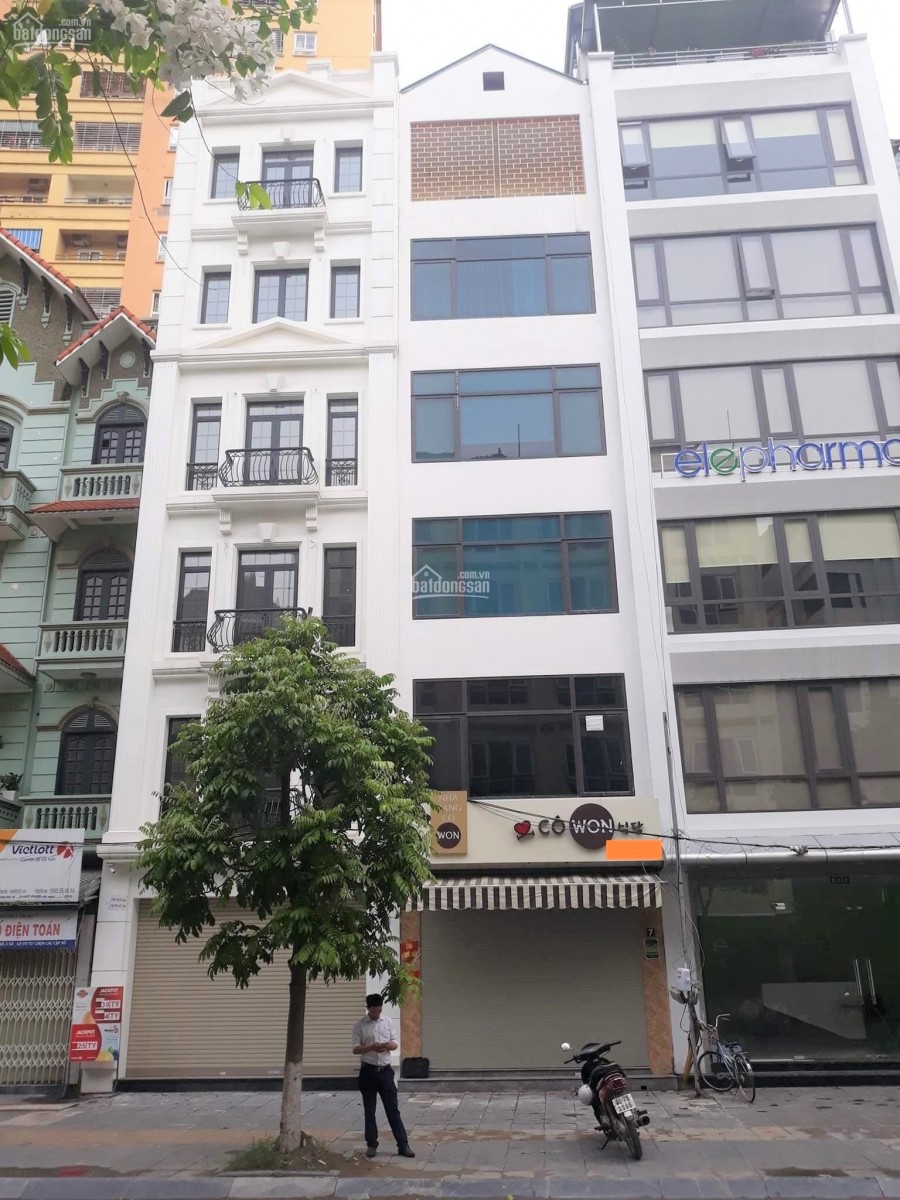 Bán nhà phố Đỗ Quang - Trần Duy Hưng. Vỉa hè, 2 ô tô tránh, thang máy, KD. 68m x 7T. 21 tỷ.