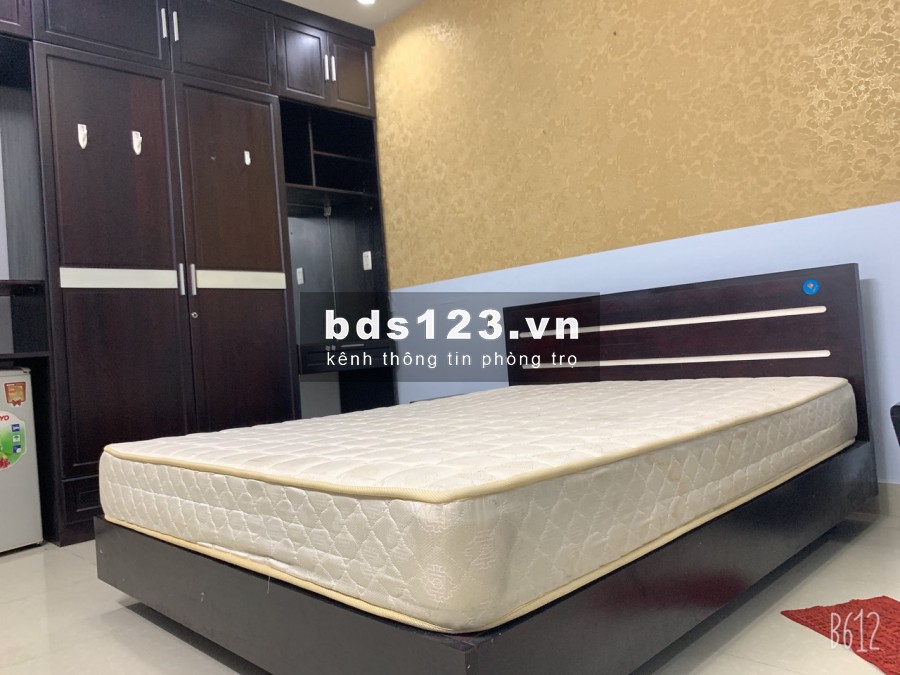 Cho thuê phòng trọ full nội thất ở đường Nguyễn Kim quận 5